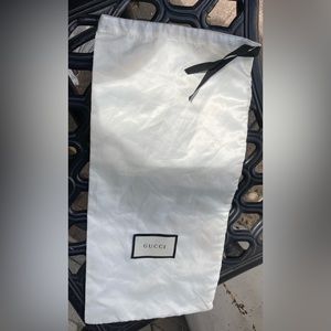 Pre owned dust bag